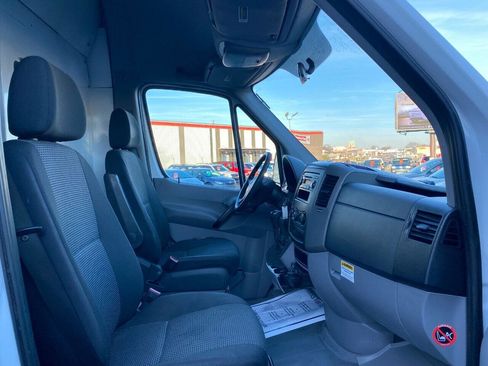Used 2012 Mercedes-Benz Sprinter 3500 image 23