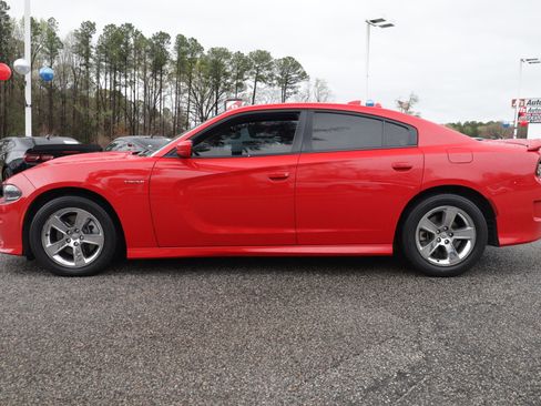Used 2022 Dodge Charger R/T image 2