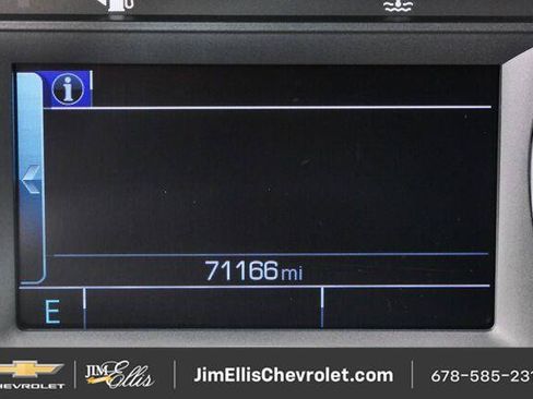 Used 2019 Chevrolet Traverse LT FWD image 11