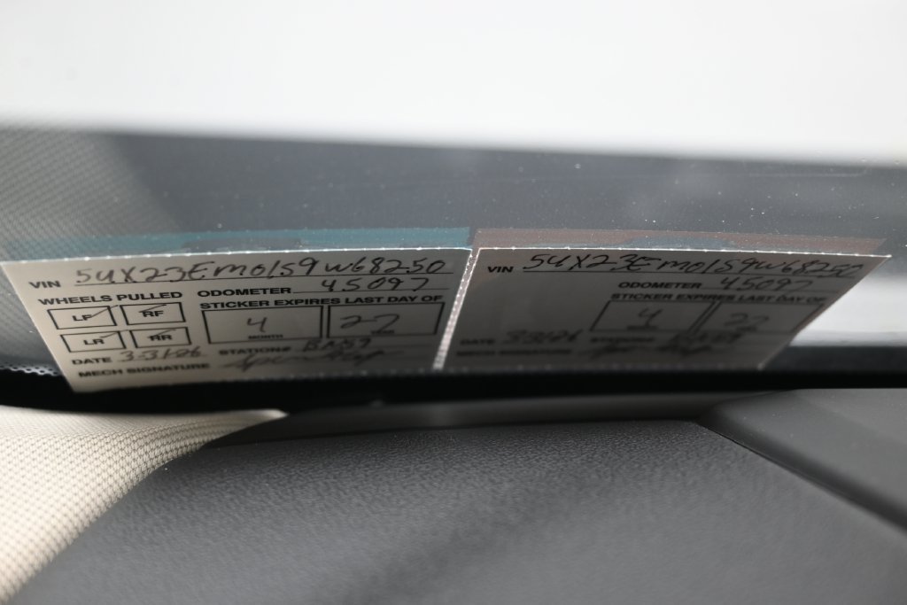 Used 2025 BMW X7 xDrive40i AWD/4WD image 9