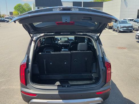 Used 2022 Kia Telluride S AWD/4WD image 33