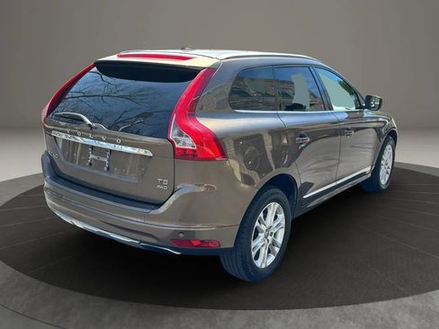 Used 2015 Volvo XC60 T5 image 10