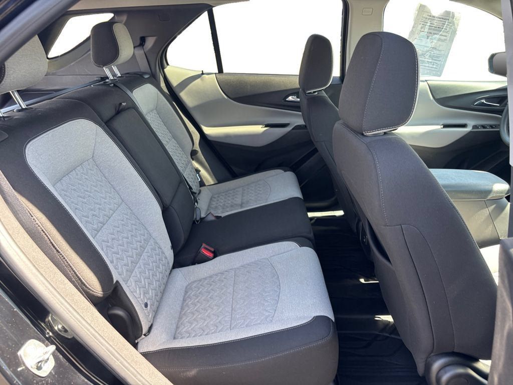 Used 2024 Chevrolet Equinox LS w/ LS Convenience Package FWD image 18