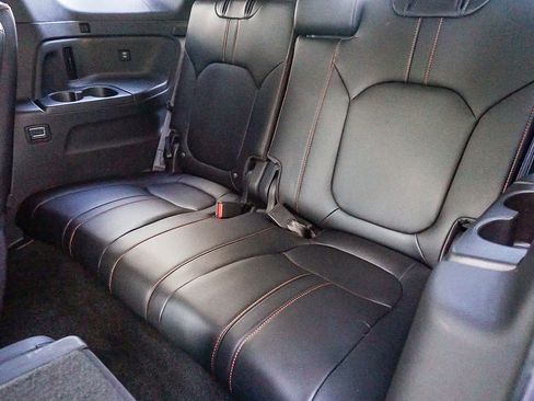 Used 2024 Honda Pilot TrailSport image 21