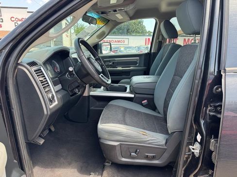 Used 2017 RAM 1500 Classic SLT RWD image 9