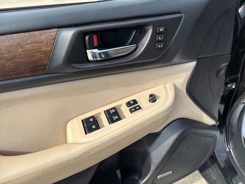 Used 2016 Subaru Outback 2.5i Limited w/ Popular Package #4 image 23