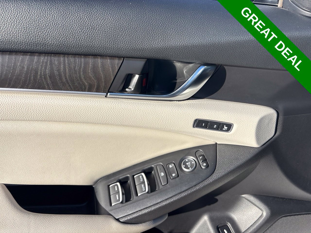 Used 2022 Honda Accord EX-L image 17