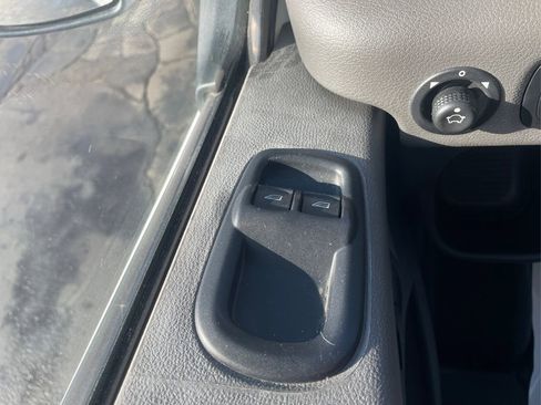 Used 2020 Ford Transit 250 Base image 31