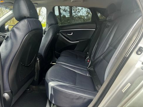 Used 2013 Hyundai Elantra GT w/ Style Pkg image 18