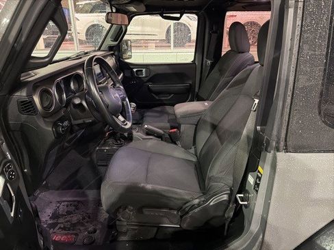Used 2021 Jeep Wrangler Sport image 11