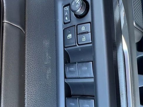 New 2025 Toyota Tundra Platinum image 23