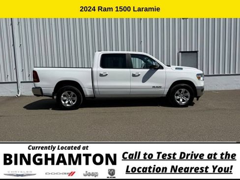 Used 2024 RAM 1500 Laramie AWD/4WD image 4