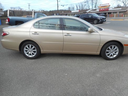 Used 2002 Lexus ES 330 image 8
