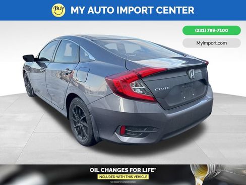 Used 2017 Honda Civic LX image 4