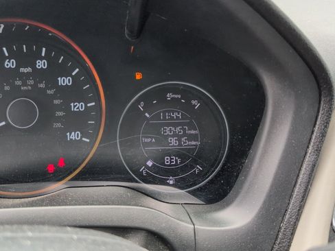Certified 2017 Honda HR-V EX image 3