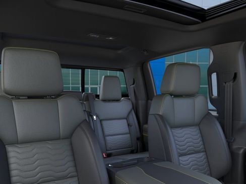 New 2026 Chevrolet Silverado 1500 ZR2 w/ Dark Appearance Package AWD/4WD image 24