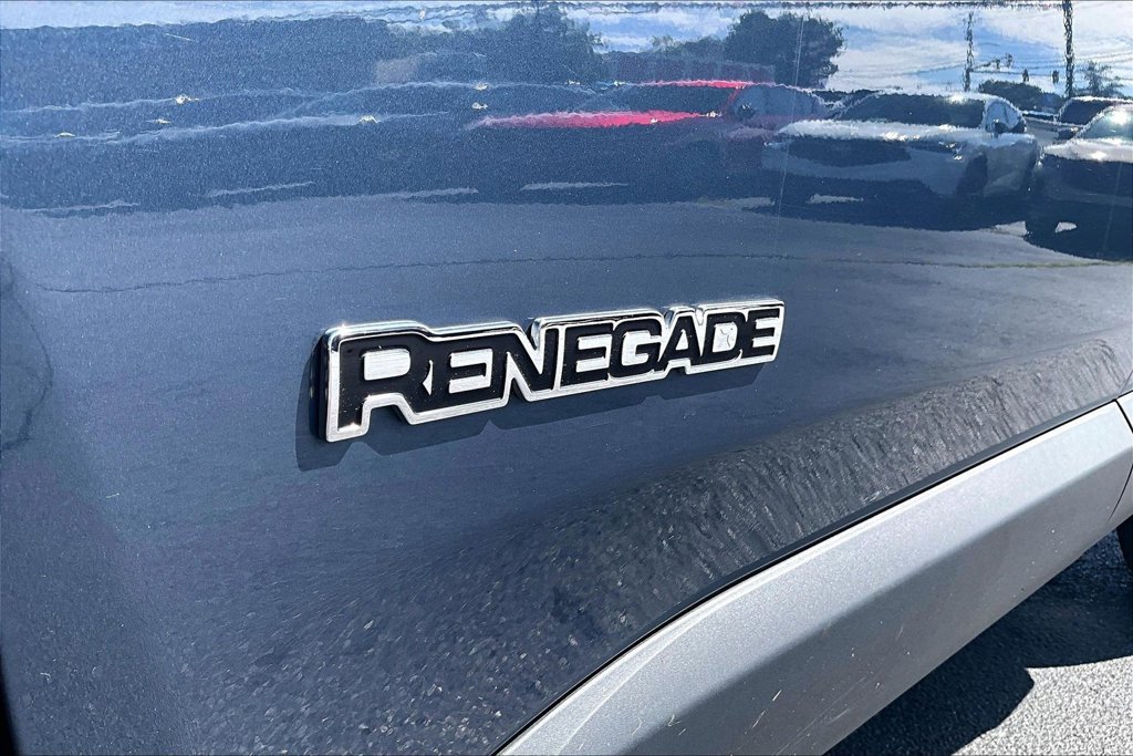 Used 2020 Jeep Renegade Sport w/ Sport Appearance Group AWD/4WD image 8
