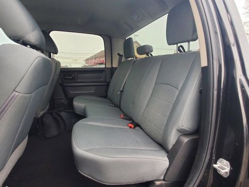 Used 2018 RAM 1500 Express w/ Express Value Package image 12