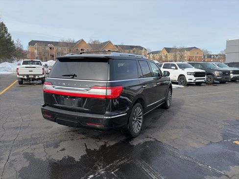 Used 2019 Lincoln Navigator Reserve image 5