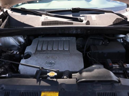 Used 2013 Toyota Highlander Limited AWD/4WD image 11