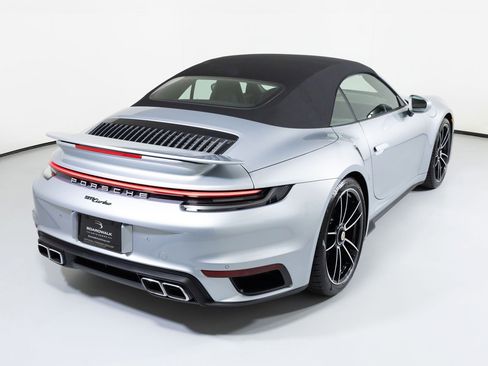 Used 2021 Porsche 911 Turbo image 15