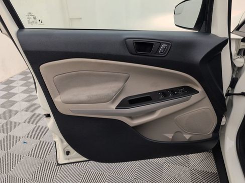 Certified 2021 Ford EcoSport S FWD image 31