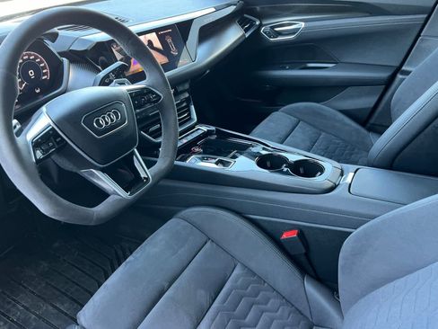 Used 2023 Audi e-tron GT Premium Plus w/ Performance Package image 12