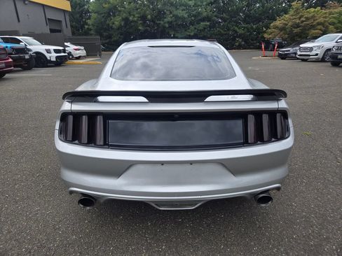 Used 2015 Ford Mustang GT w/ GT Performance Package RWD image 6