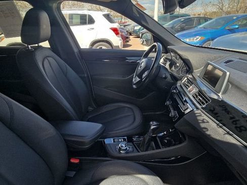 Used 2016 BMW X1 xDrive28i AWD/4WD image 12