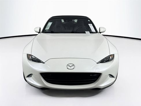 Certified 2023 MAZDA MX-5 Miata Grand Touring image 9