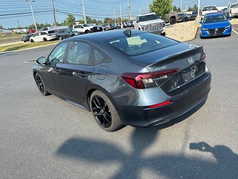 Used 2025 Honda Civic Sport image 12