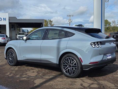 New 2025 Ford Mustang Mach-E Premium image 29