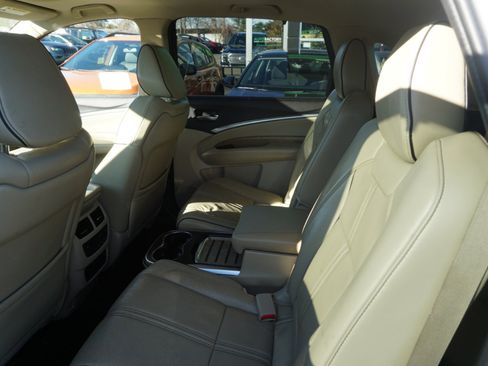 Used 2019 Acura MDX SH-AWD w/ Advance Package image 9