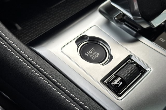 New 2026 Jaguar F-PACE R-Dynamic S AWD/4WD image 22