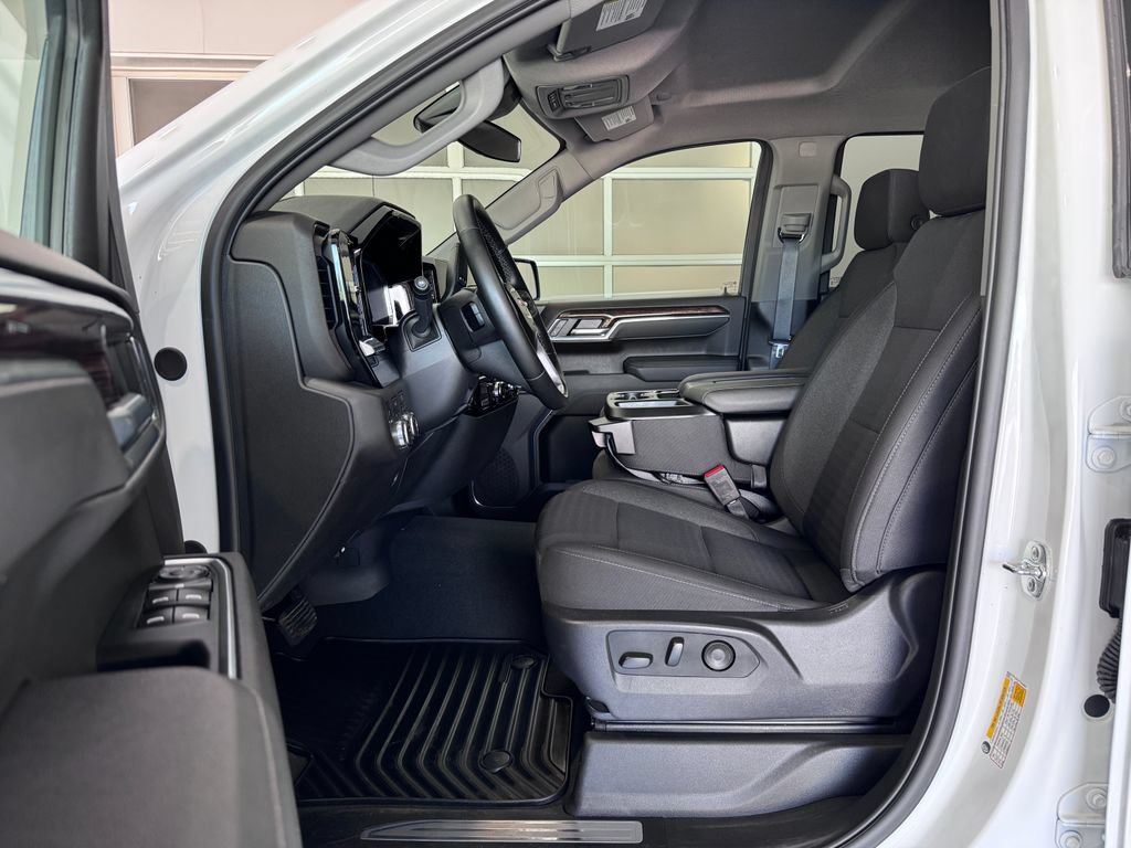 Certified 2026 GMC Sierra 1500 Elevation AWD/4WD image 11