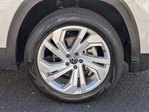 Used 2023 Volkswagen Atlas SE image 11