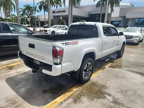 Used 2022 Toyota Tacoma TRD Sport AWD/4WD image 8