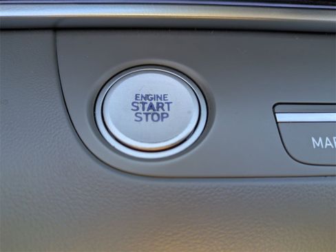 Used 2024 Hyundai Elantra SEL image 20