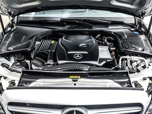 Used 2017 Mercedes-Benz C 300 Sedan image 11