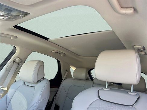 New 2026 Genesis GV70 2.5T Select image 23