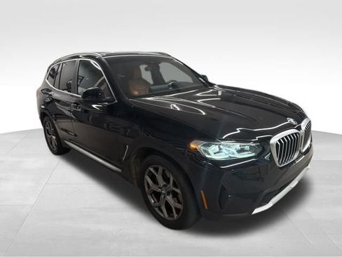 Used 2022 BMW X3 sDrive30i w/ Premium Package 2 (ZPA) image 2