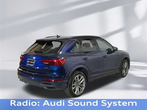 Used 2023 Audi Q3 2.0T Premium w/ Black Optic Sport Package AWD/4WD image 8