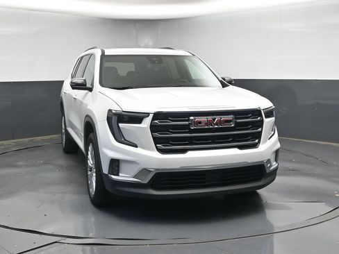Used 2026 GMC Acadia Elevation w/ Elevation Premium Package AWD/4WD image 6