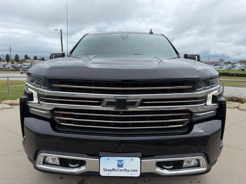 Used 2021 Chevrolet Silverado 1500 High Country w/ Technology Package AWD/4WD image 3