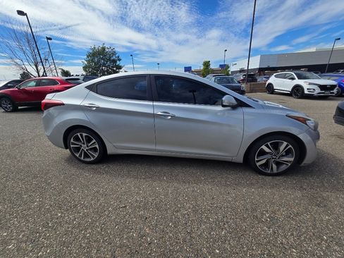 Used 2015 Hyundai Elantra Limited FWD image 18