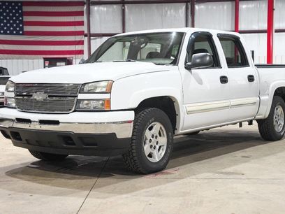 Used 2006 Chevrolet Silverado 1500 LT w/ Light Duty Power Package