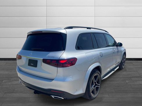 Used 2026 Mercedes-Benz GLS 450 4MATIC image 3