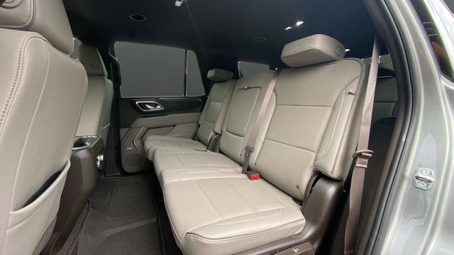 Used 2023 GMC Yukon SLT w/ SLT Luxury Package AWD/4WD image 22
