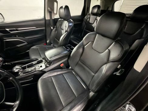 Used 2024 Kia Telluride S w/ S Sunroof Package FWD image 20