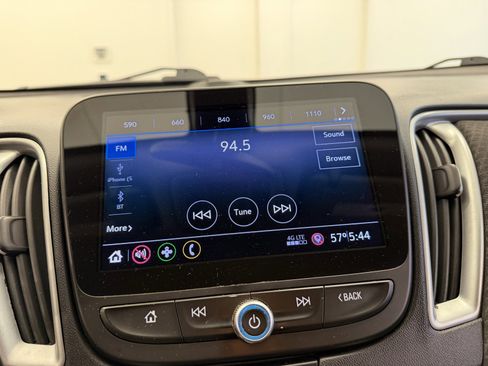 Used 2020 Chevrolet Malibu LS image 19